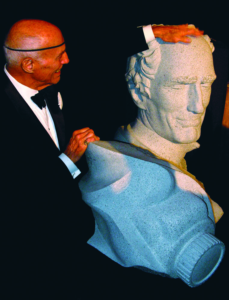 Stan with Diving Legacy Foundation award statue , 2007