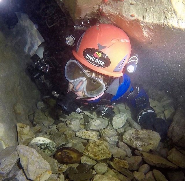 CaveDiver